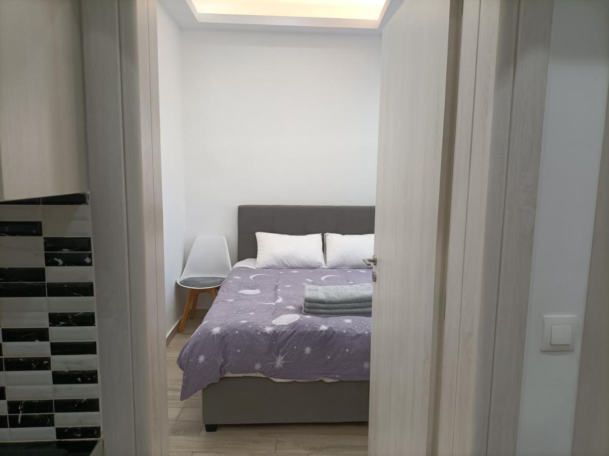 Beautiful Pedestrian Apartment Athens Exterior photo